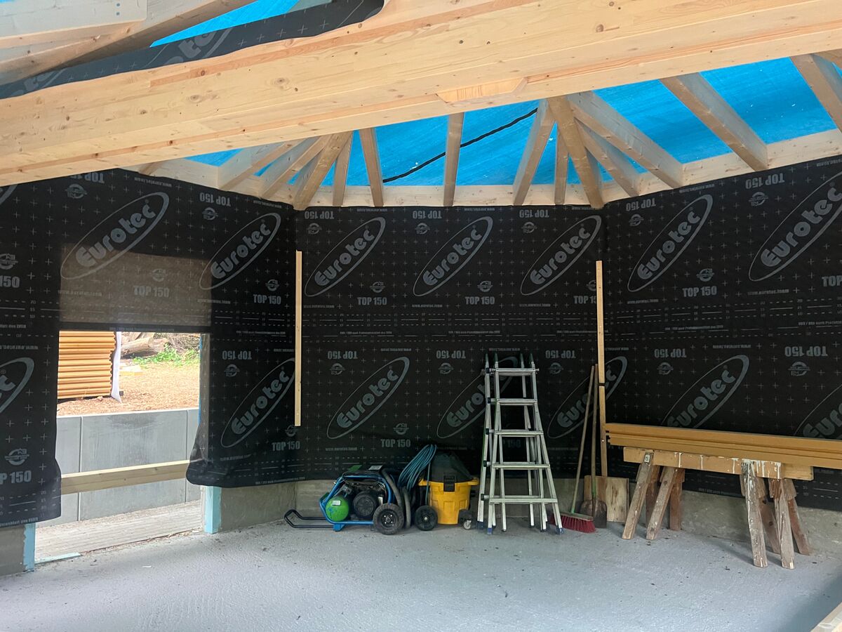 Acht W&auml;nde und ein Dach &uuml;berm Kopf. So wird ein Haus draus.