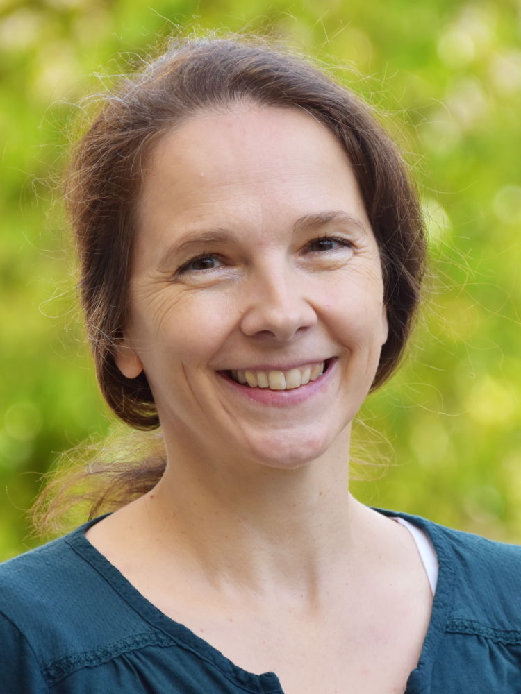 <p>Scheller Tamara</p>